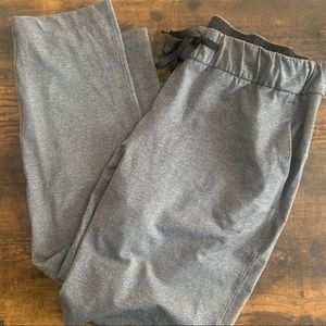Lululemon on the fly pant